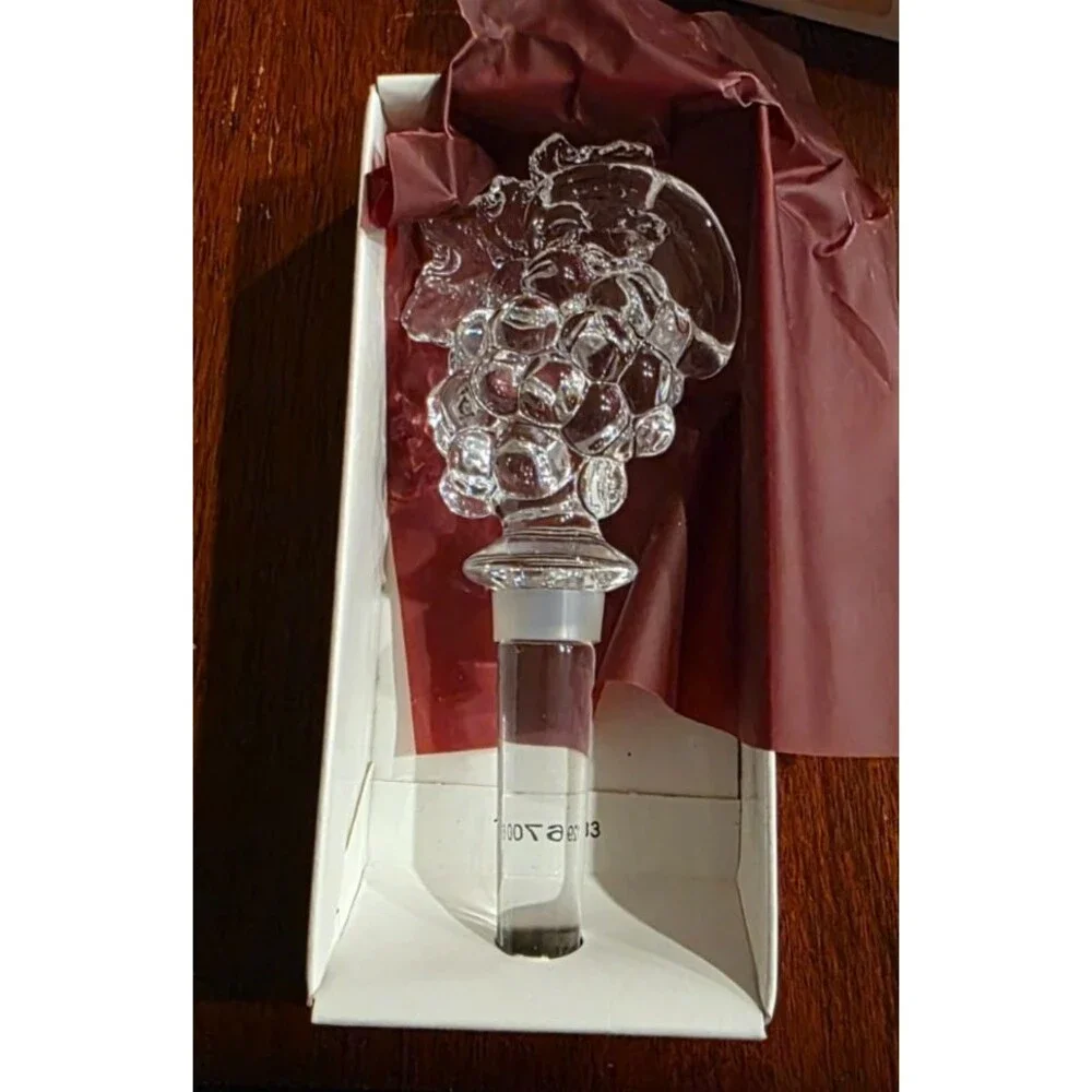 Mikasa Lead Crystal Bottle Stopper Wine Grapes Fruit Collection New in Box